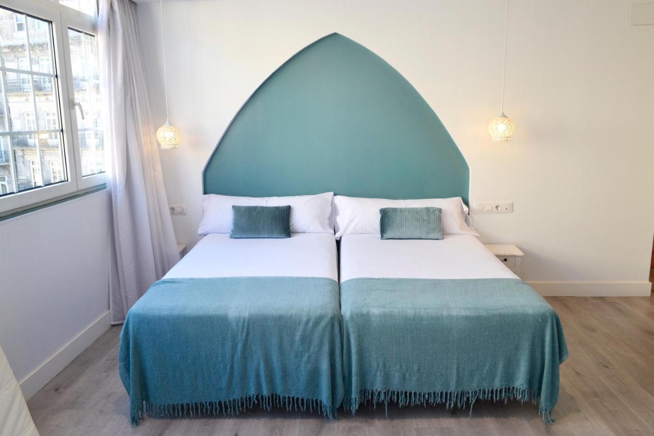Hotel Alda Puerta Del Sol Виго Экстерьер фото