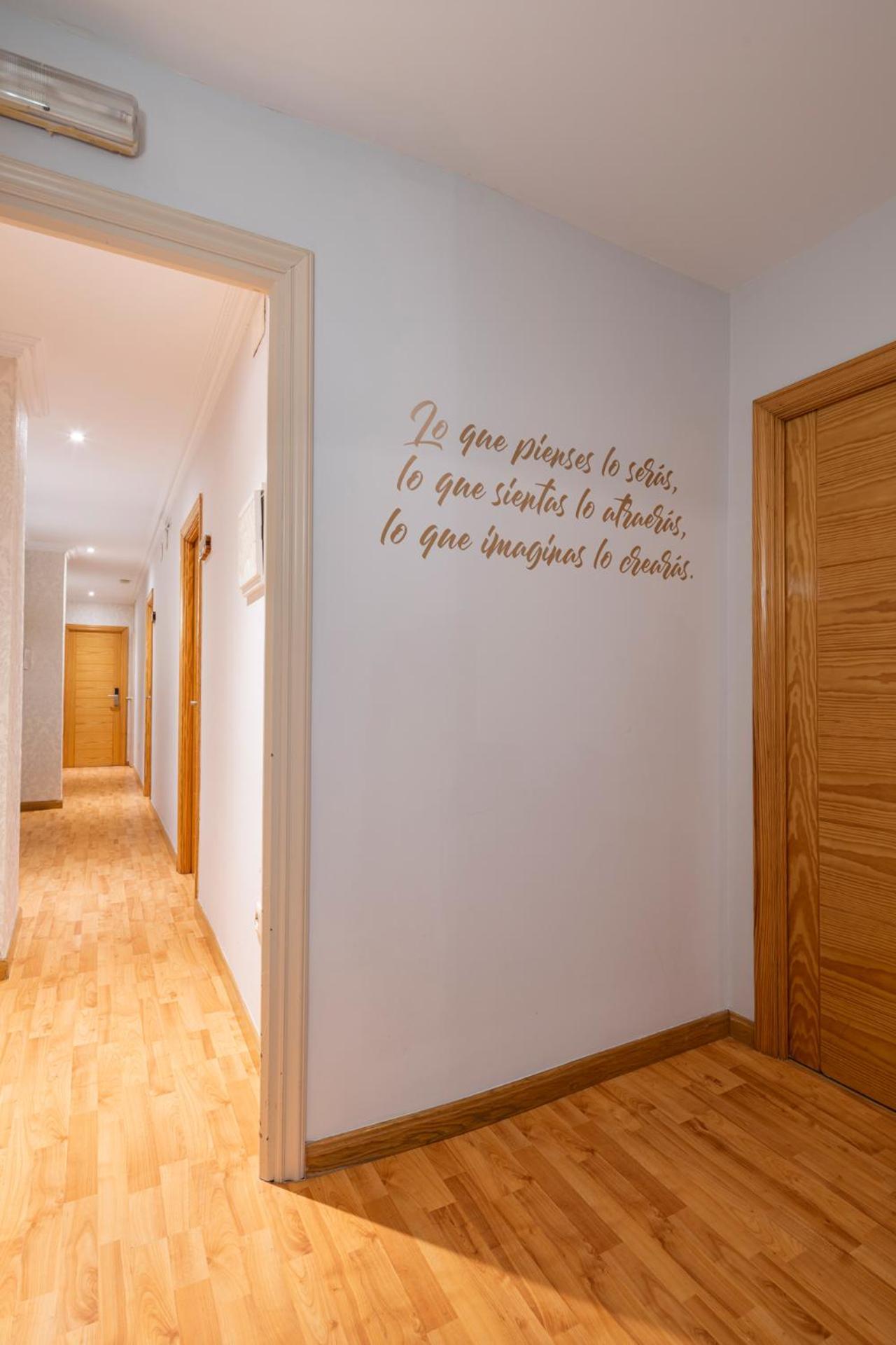 Hotel Alda Puerta Del Sol Виго Экстерьер фото