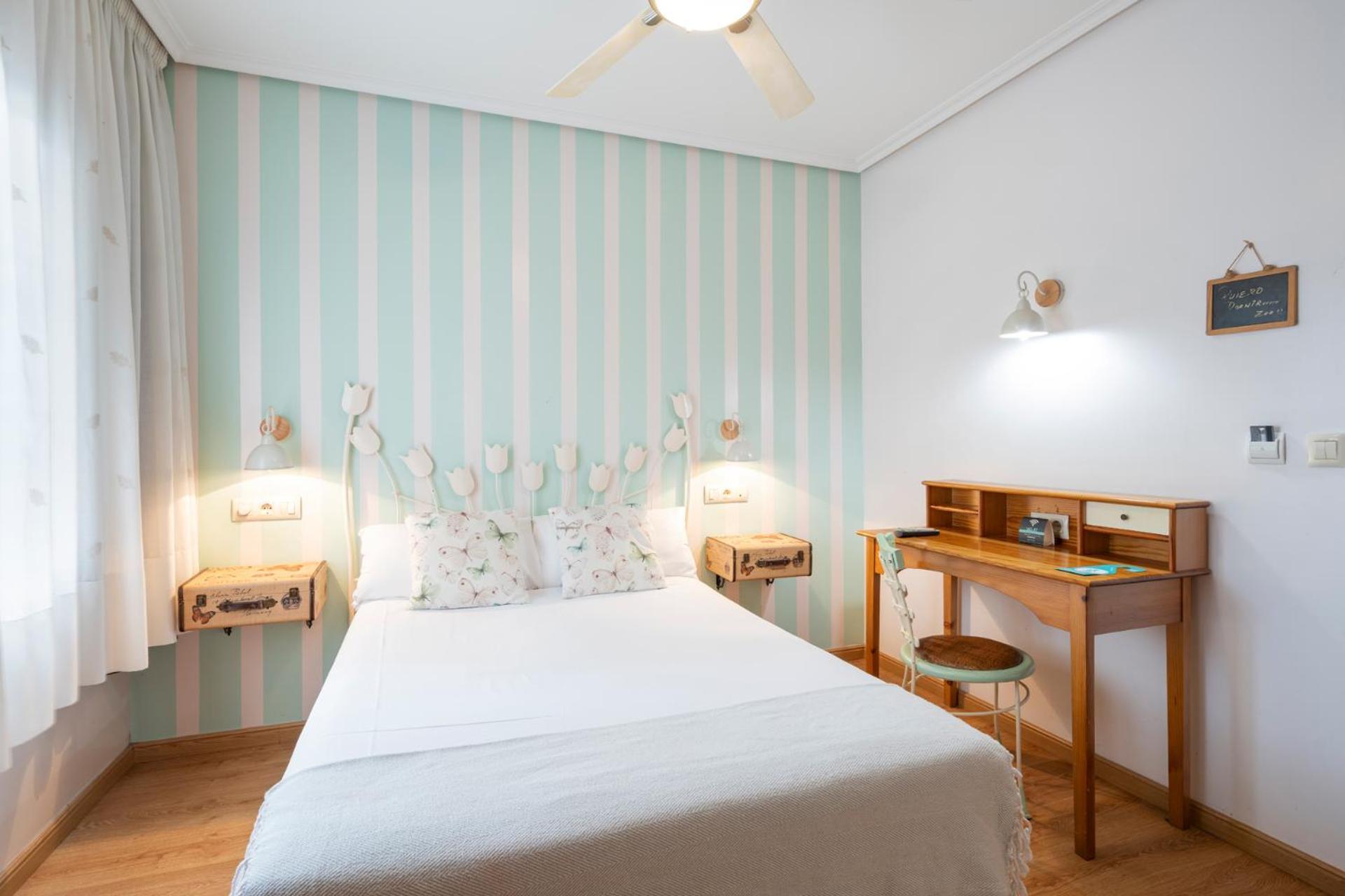Hotel Alda Puerta Del Sol Виго Экстерьер фото
