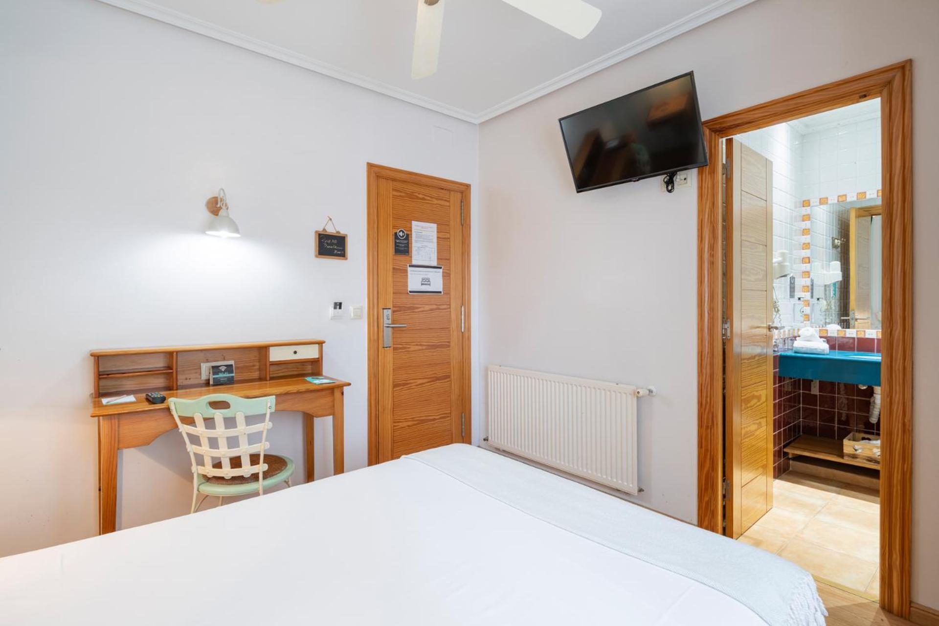 Hotel Alda Puerta Del Sol Виго Экстерьер фото