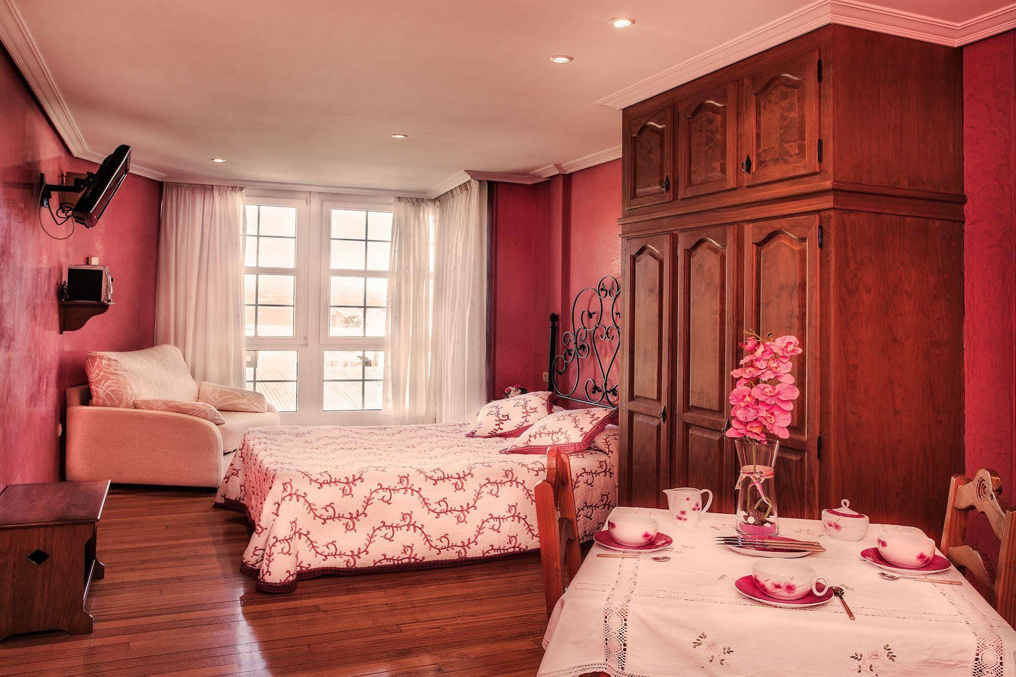 Hotel Alda Puerta Del Sol Виго Экстерьер фото